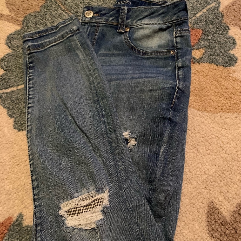 Maurices Medium Wash Boyfriend Jean